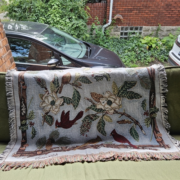 Susan Welsh Christmas Red Cardinals Holly Tapestey Throw Blanket 61" x 40" - Picture 2 of 7